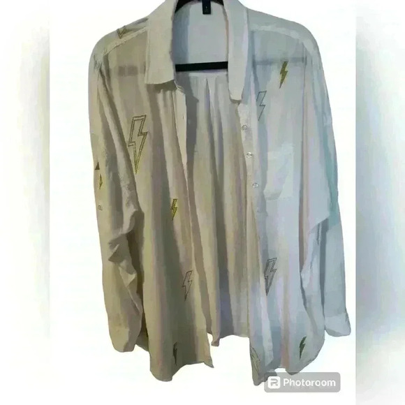 lightening bolt button down shirt from torrid #121 - Picture 1 of 2